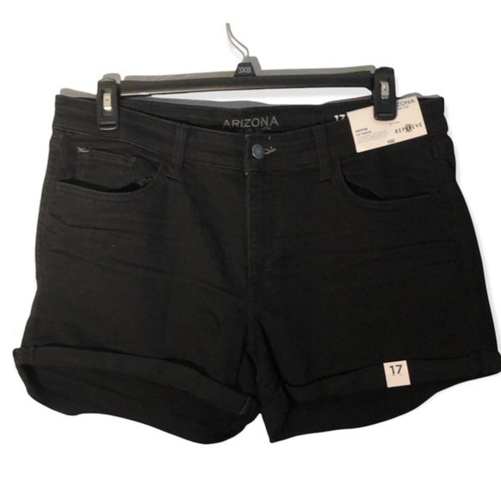 Arizona Shorts Women’s Black Junior Size 17 New With Tags Mid Rise